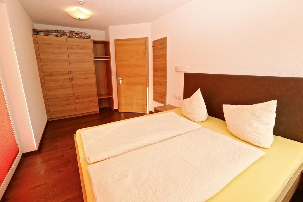 Ladis Living Apartment Bilik gambar