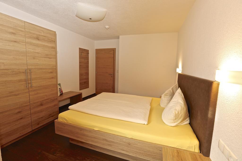 Ladis Living Apartment Luaran gambar