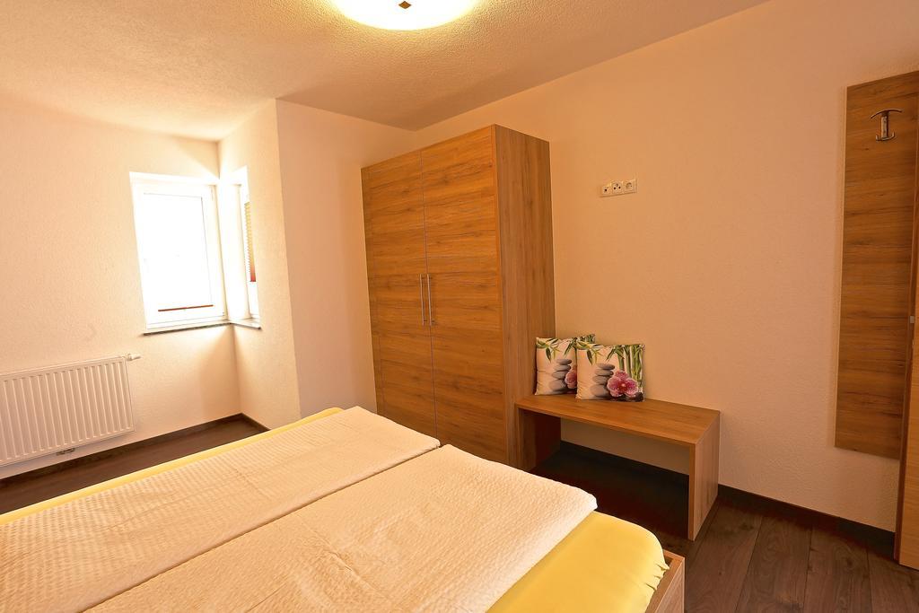 Ladis Living Apartment Luaran gambar