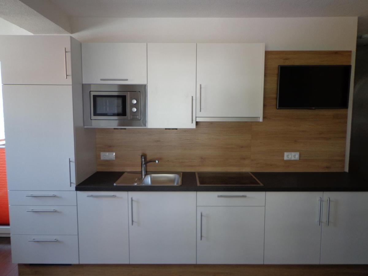 Ladis Living Apartment Luaran gambar